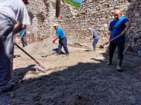 rabotna-akcija-manastirec-2024-041 rabotna-akcija-manastirec-2024-041